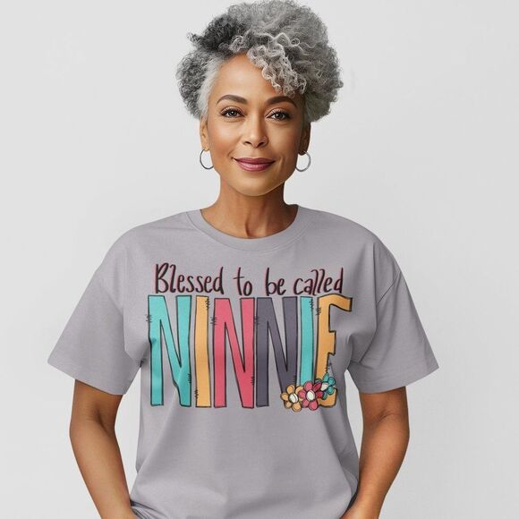 Blessed to be Called Ninnie 2 Colors Tee - Picture 1 of 2